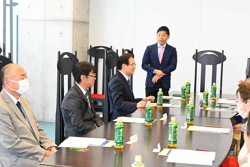 桐丘学園同窓会理事会が開催されました