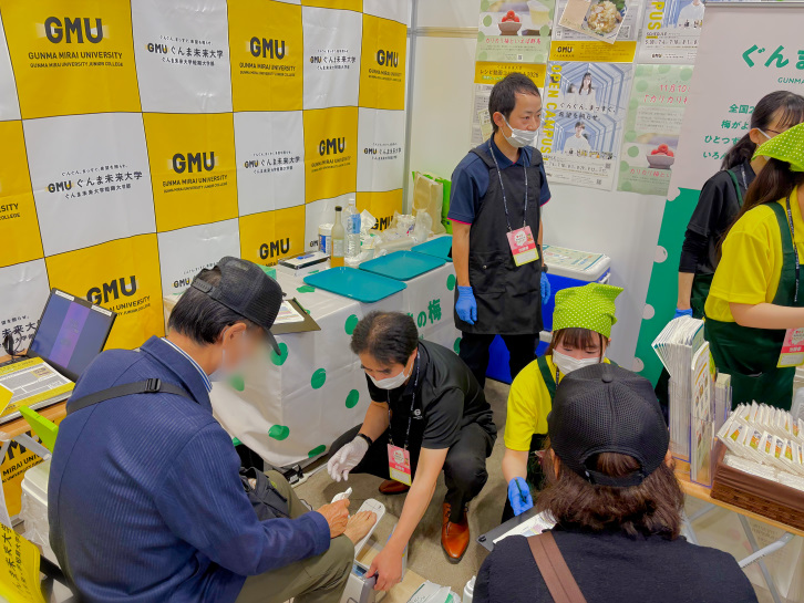 【栄養学科】食育推進全国大会inとちぎ　に出展しました